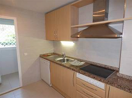 2 bed ground floor apartment for sale | Granados de cabopino kitchen